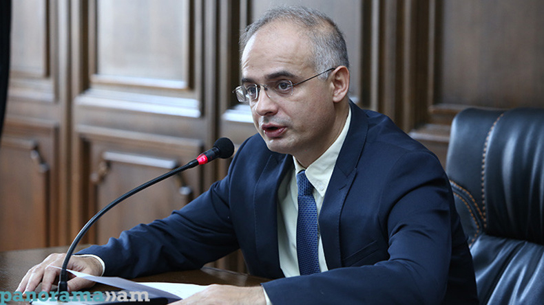 Լեւոն Զուրաբյան